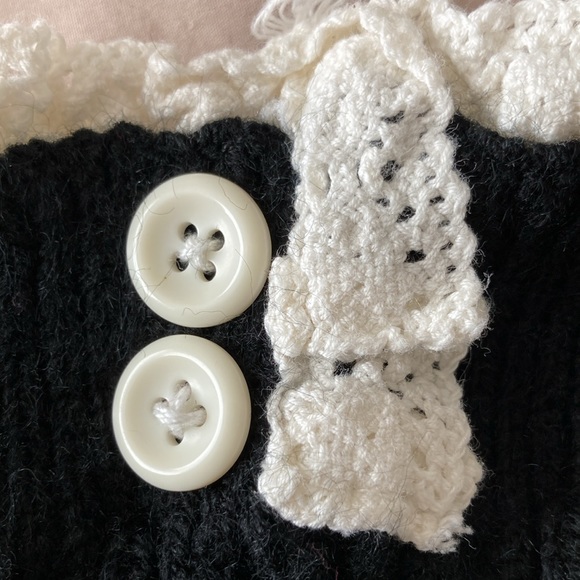 Black and Cream Lace and Button Boot Cuff - Picture 2 of 5